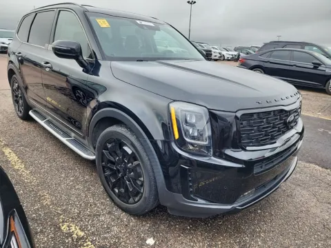 More photos of 2021 Kia Telluride SX at McCloskey Truck Town, CO