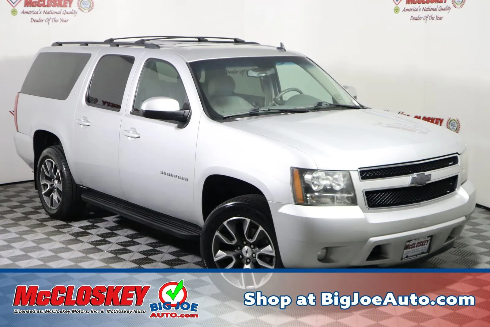 Silver 2011 Chevrolet Suburban LT for sale in Colorado Springs, CO