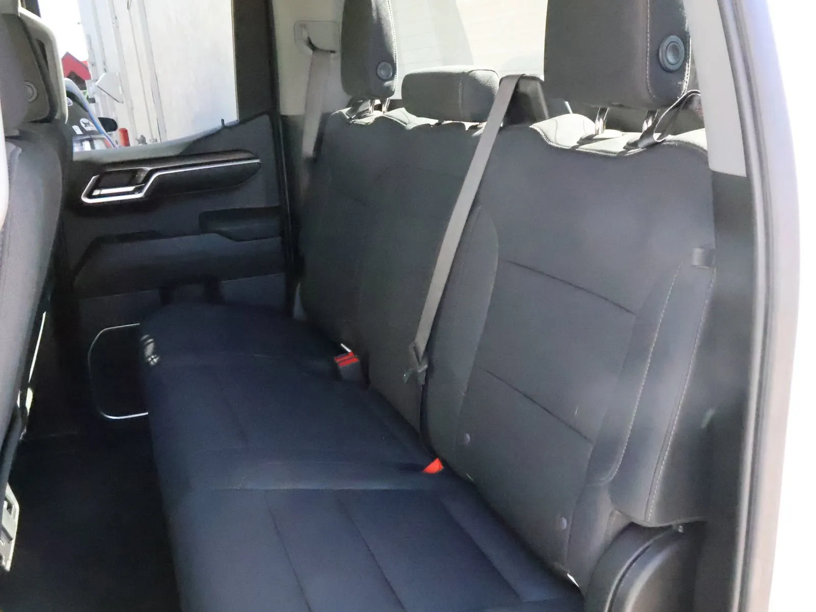 2023 Chevrolet Silverado 1500 LT - Photo 47