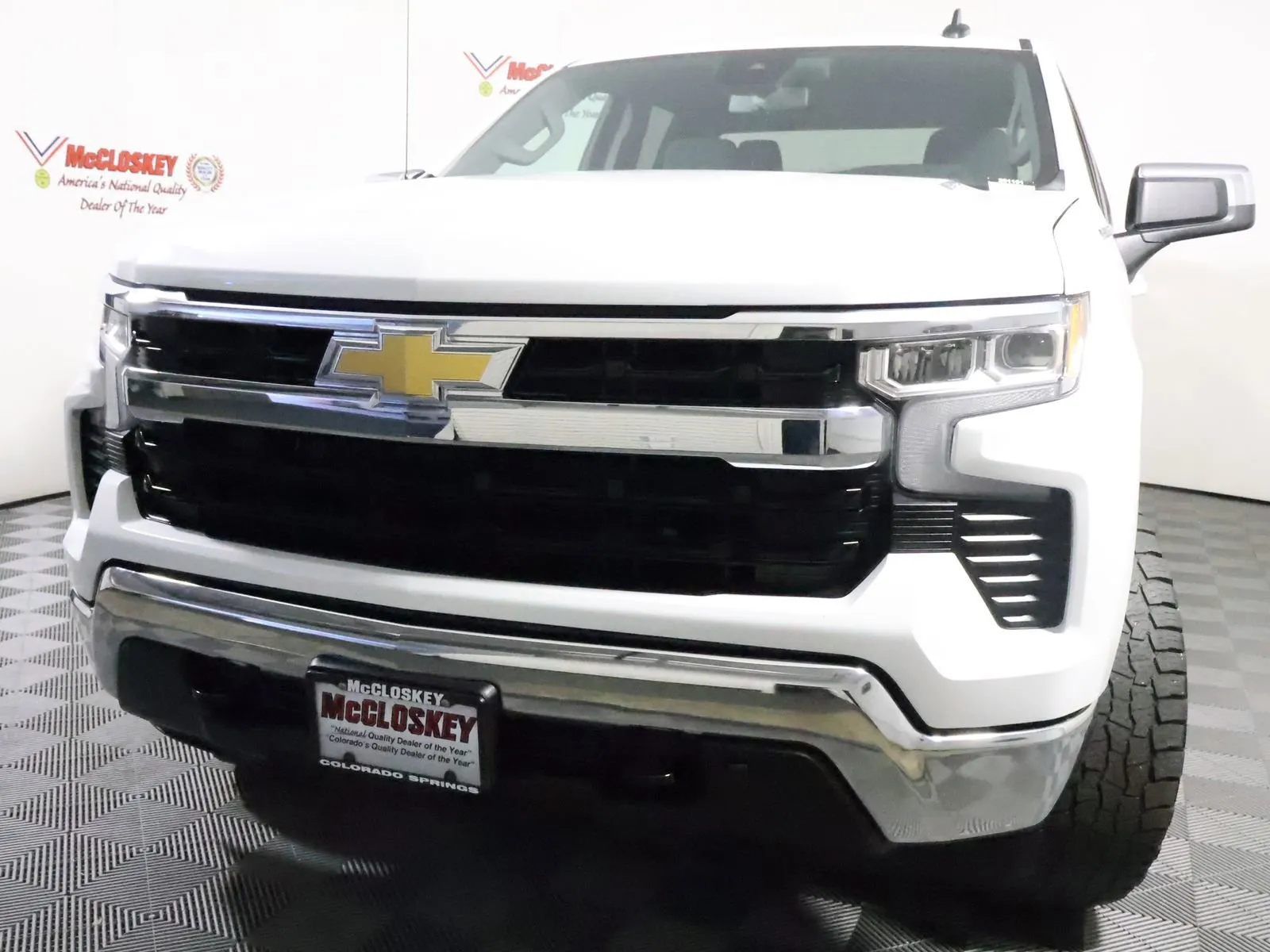 2023 Chevrolet Silverado 1500 LT - Photo 14