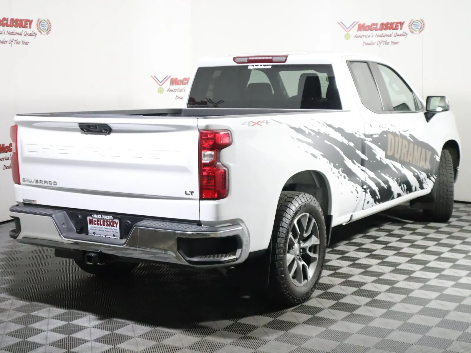 2023 Chevrolet Silverado 1500 LT - Photo 6