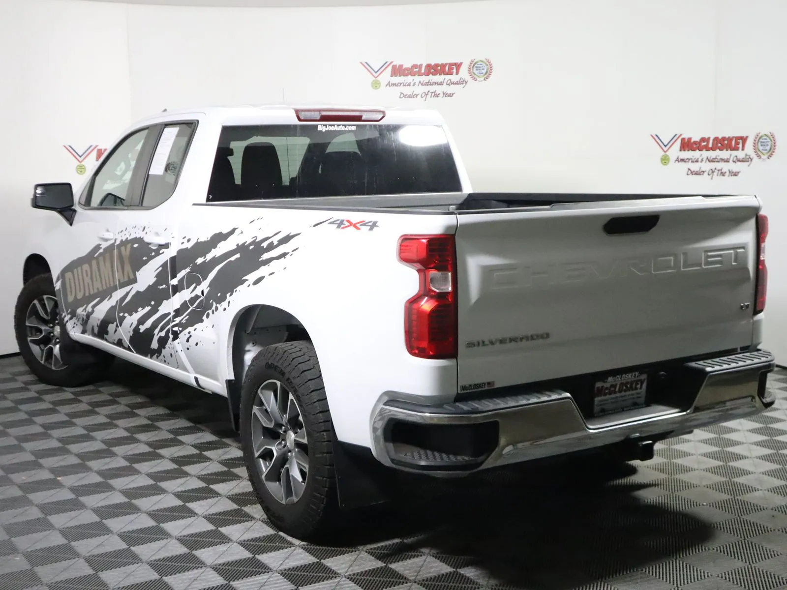 2023 Chevrolet Silverado 1500 LT - Photo 11