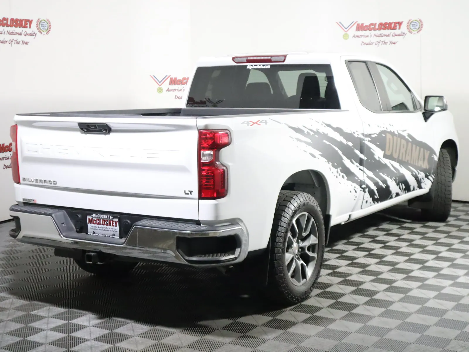 2023 Chevrolet Silverado 1500 LT - Photo 6
