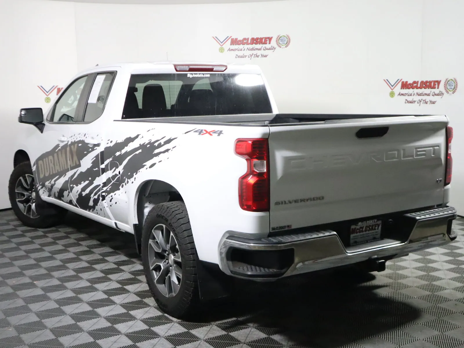 2023 Chevrolet Silverado 1500 LT - Photo 11