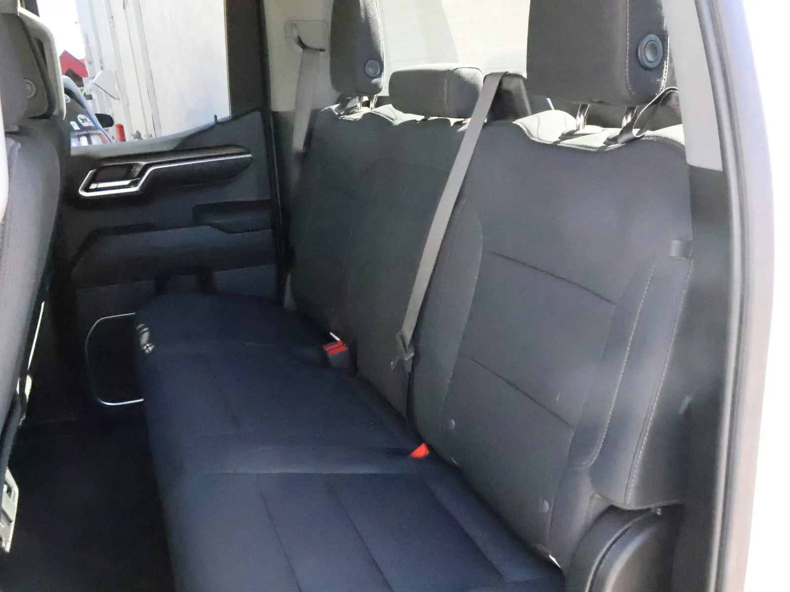 2023 Chevrolet Silverado 1500 LT - Photo 47