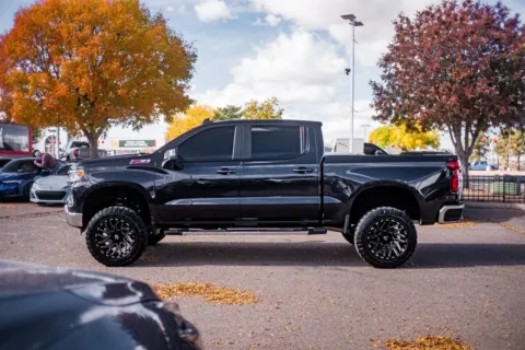 More photos of 2022 Chevrolet Silverado 1500 LT at Integrity Automotive, NM