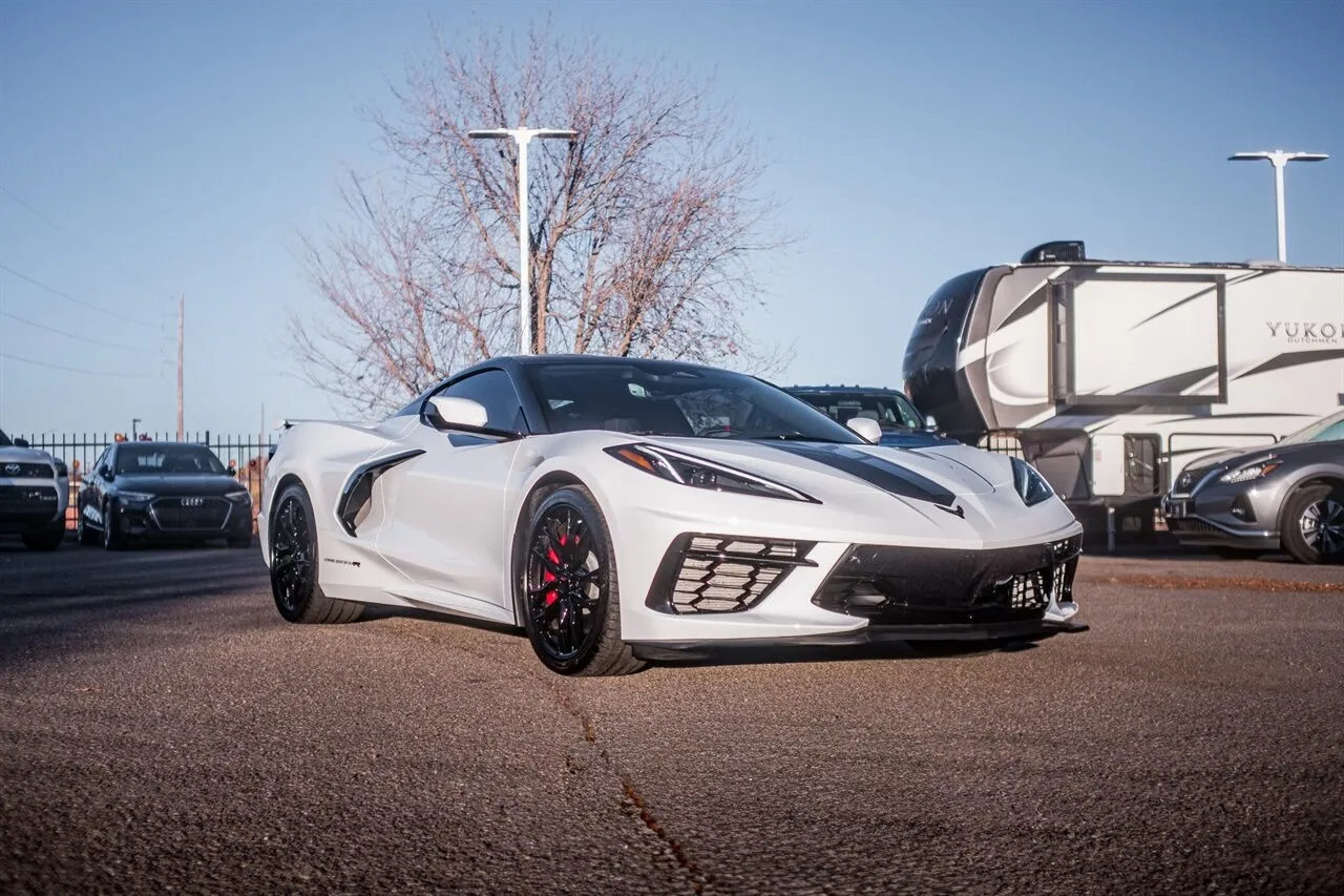 2025 Chevrolet Corvette 2LT's photo