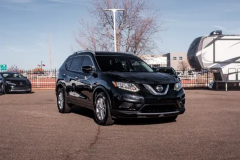 Black 2016 Nissan Rogue SV for sale in Albuquerque, NM