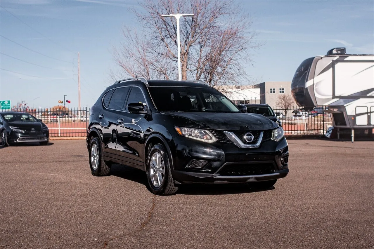 2016 Nissan Rogue SV for sale in Albuquerque, NM
