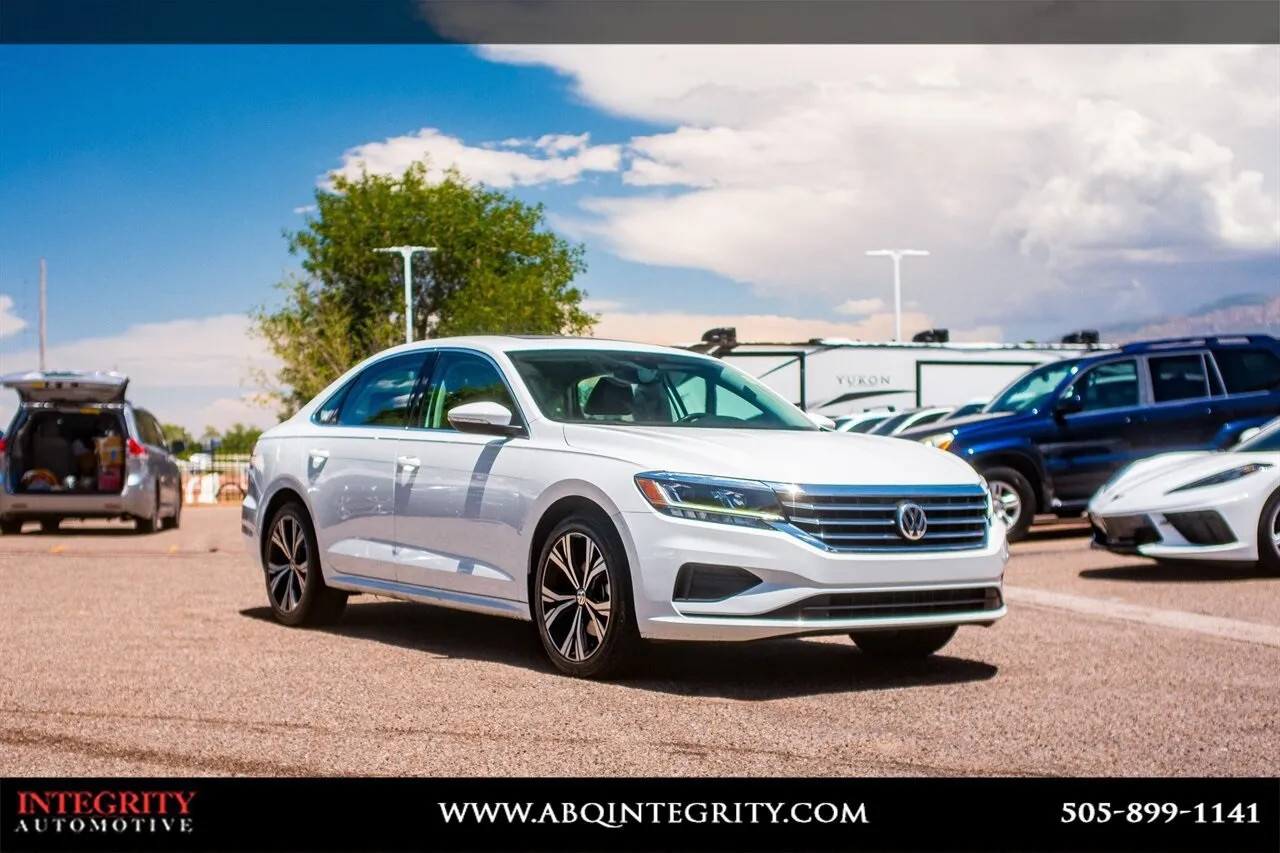 White 2022 Volkswagen Passat 2.0T SE for sale in Albuquerque, NM