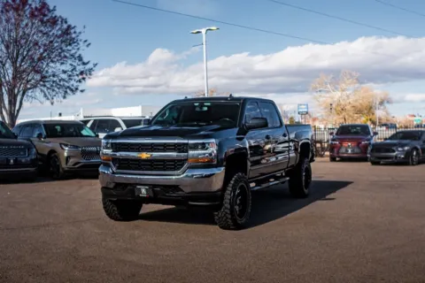 Another view of 2018 Chevrolet Silverado 1500 LT for sale in Albuquerque, NM at Integrity Automotive
