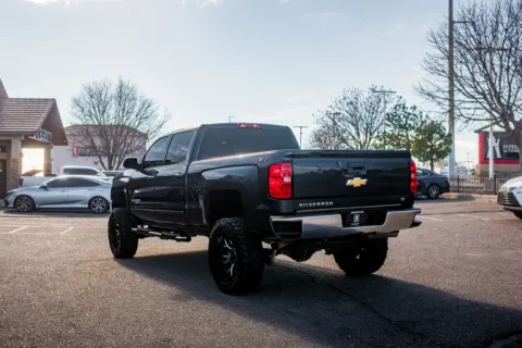 More photos of 2018 Chevrolet Silverado 1500 LT at Integrity Automotive, NM