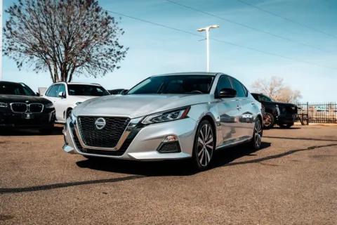 Another view of 2019 Nissan Altima 2.5 SR for sale in Albuquerque, NM at Integrity Automotive