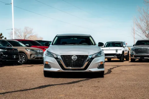 Photos of 2019 Nissan Altima 2.5 SR for sale in Albuquerque, NM at Integrity Automotive