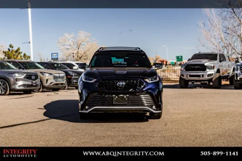 Photos of 2023 Toyota Highlander XSE for sale in Albuquerque, NM at Integrity Automotive