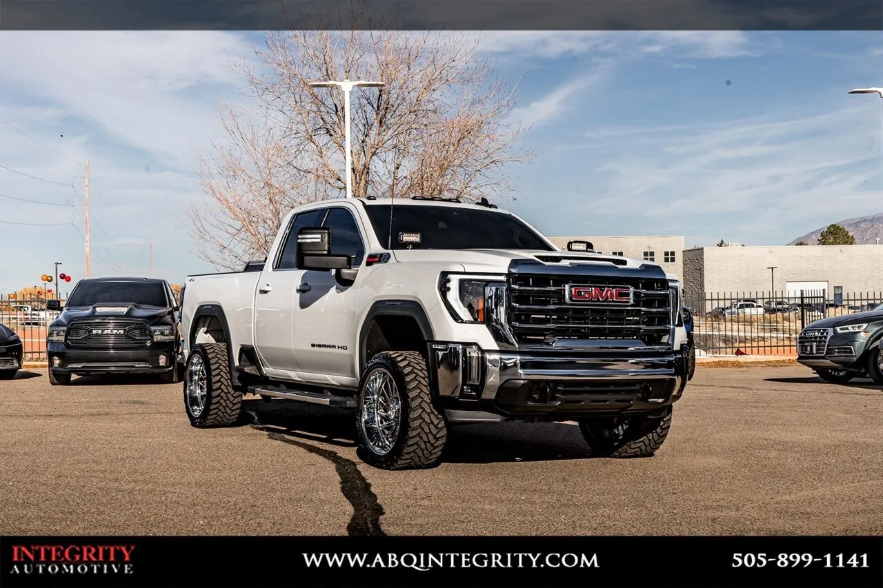White 2025 GMC Sierra 2500HD SLE for sale in Albuquerque, NM