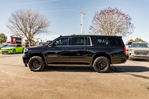 More photos of 2019 Chevrolet Suburban LT at Integrity Automotive, NM