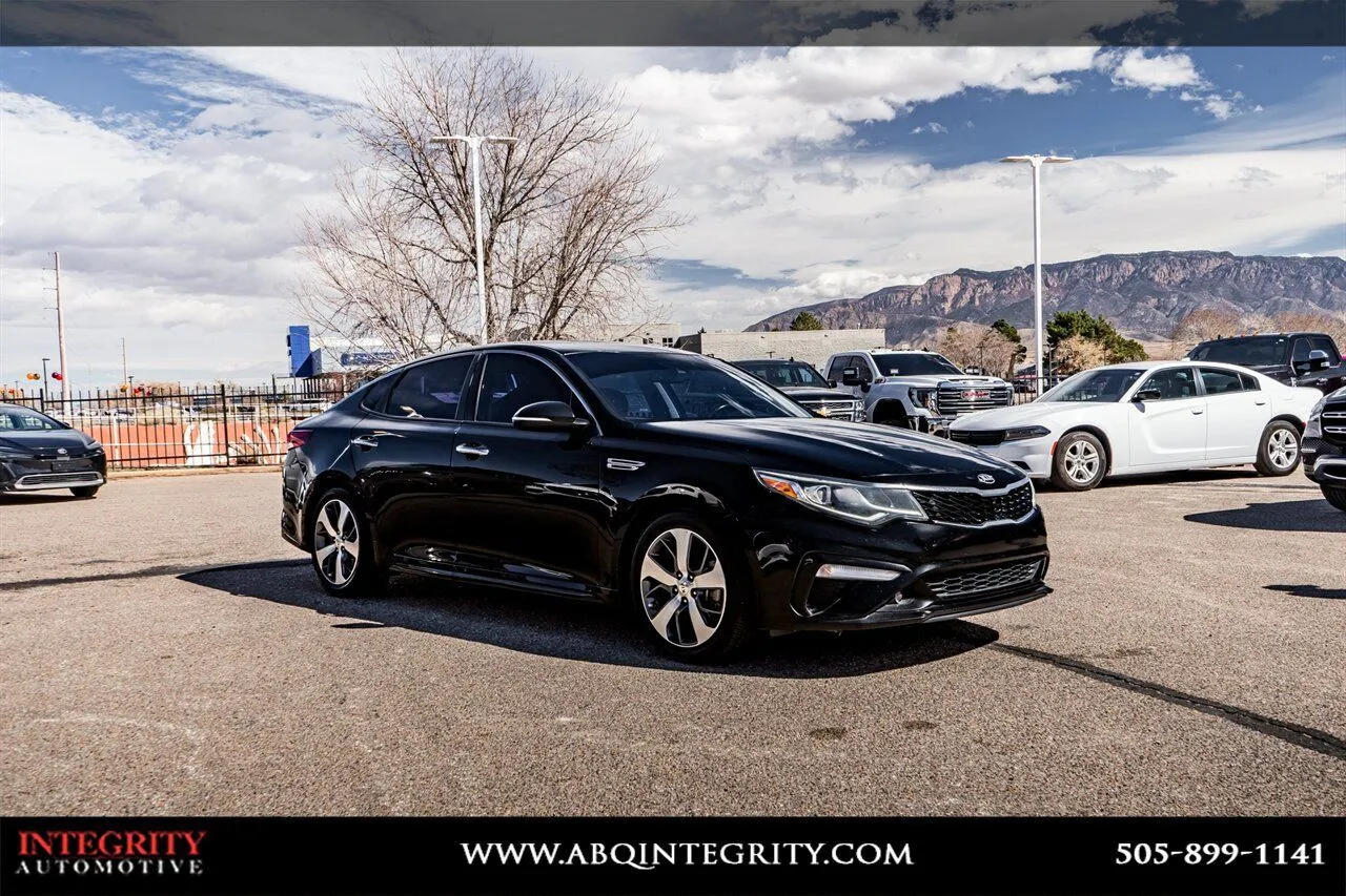 Black 2019 Kia Optima S for sale in Albuquerque, NM