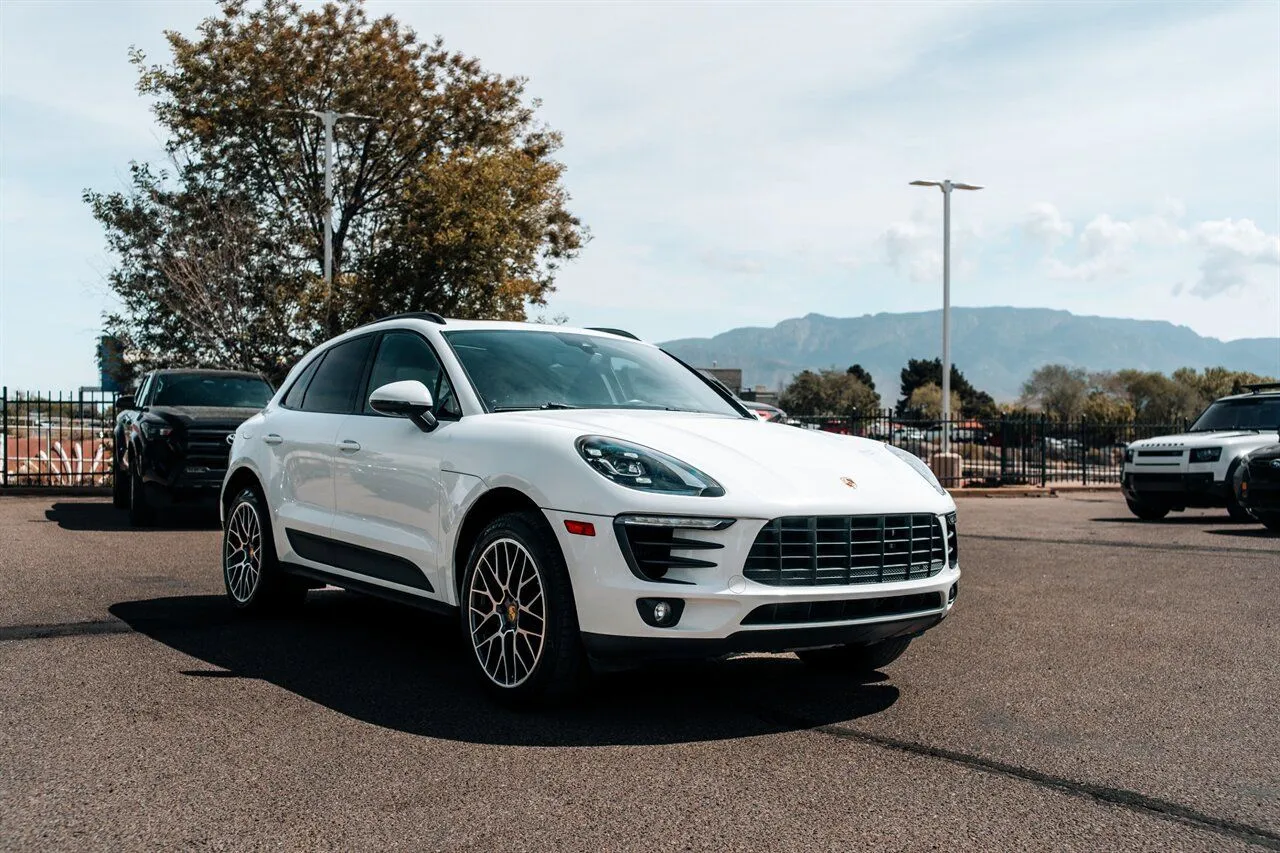 2018 Porsche Macan S