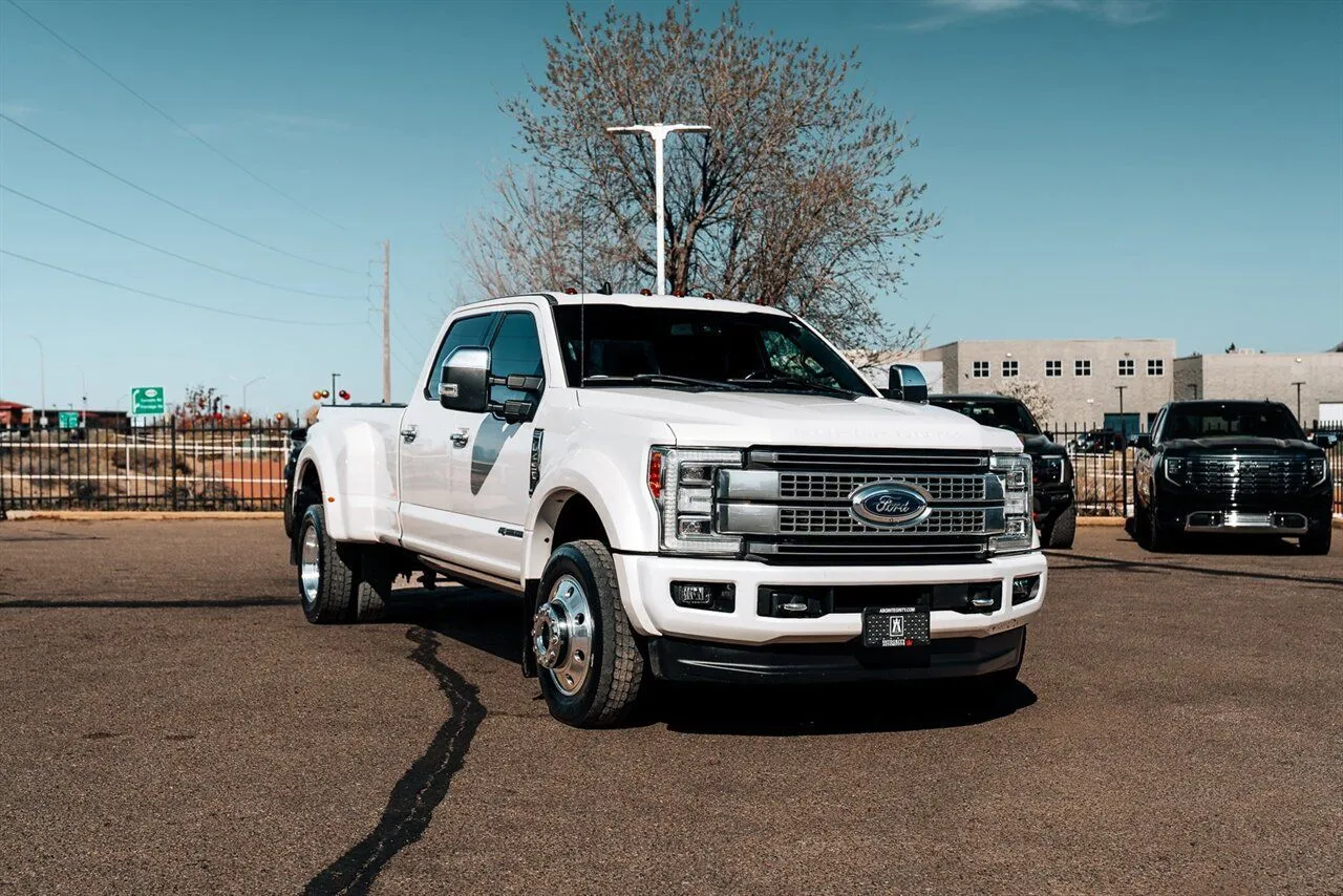 White 2019 Ford F-450SD Platinum for sale in Albuquerque, NM