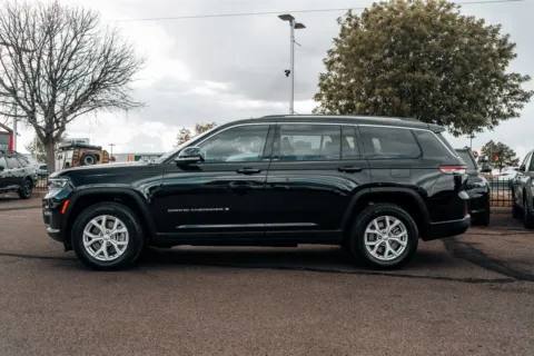 More photos of 2023 Jeep Grand Cherokee L Limited at Integrity Automotive, NM