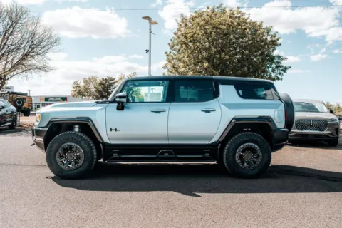 More photos of 2024 GMC Hummer EV SUV 3X at Integrity Automotive, NM