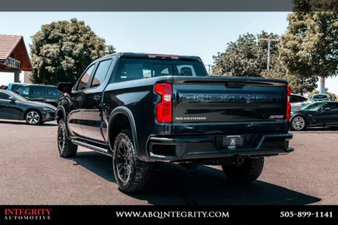 More photos of 2022 Chevrolet Silverado 1500 ZR2 at Integrity Automotive, NM