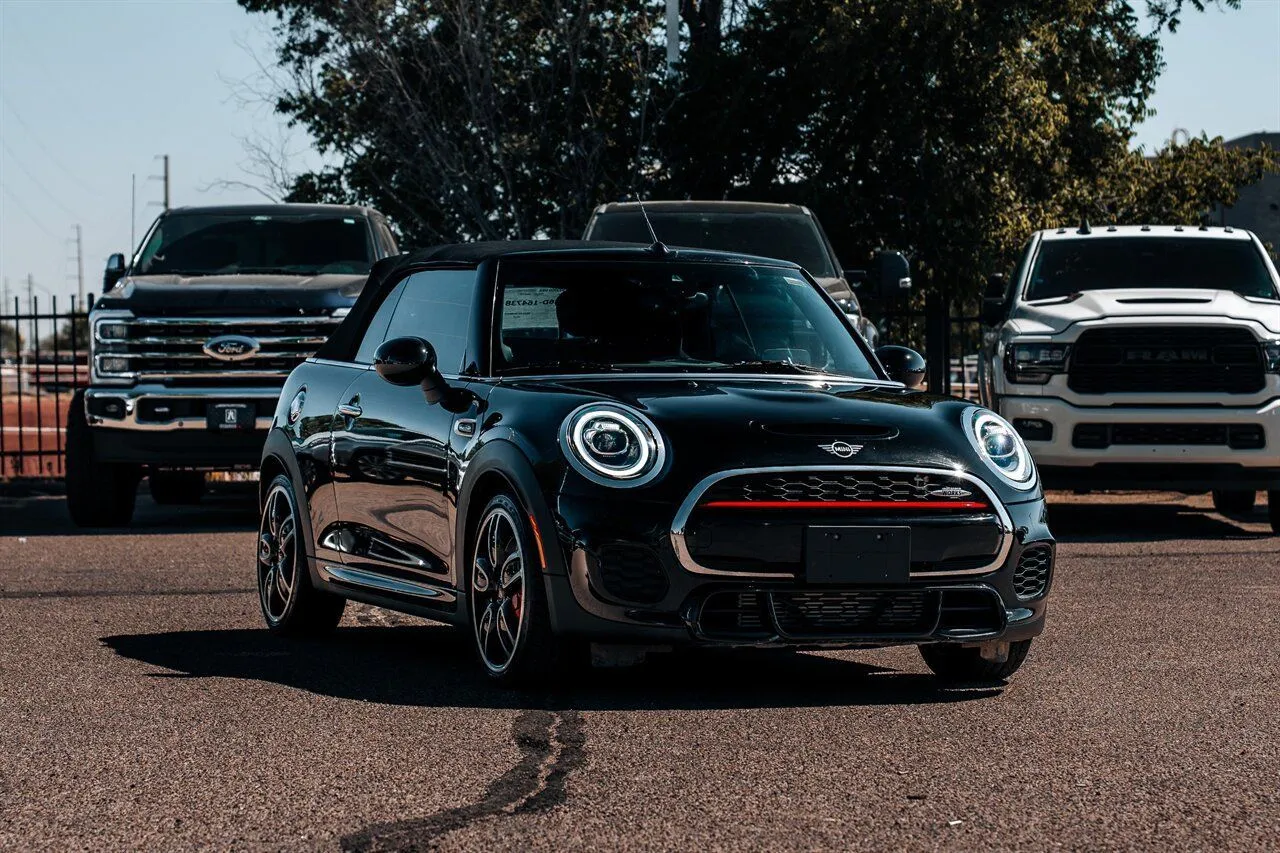 2019 MINI Convertible John Cooper Works Iconic's photo