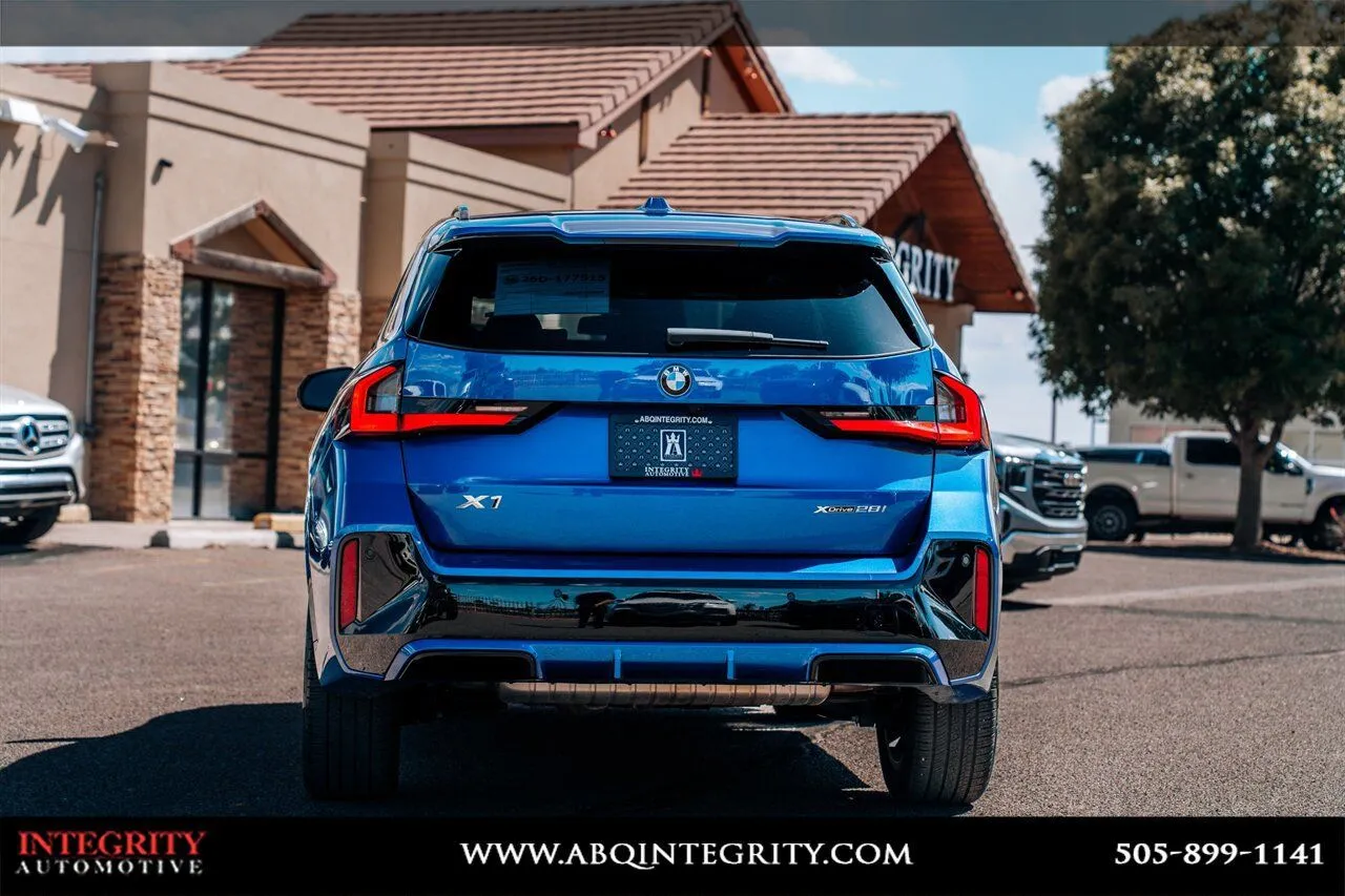 2025 BMW X1 28i - Photo 6
