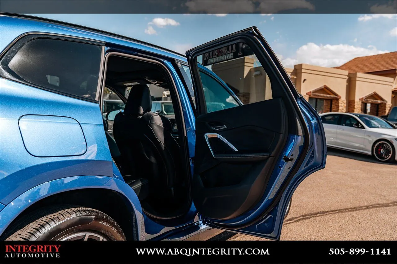 2025 BMW X1 28i - Photo 46