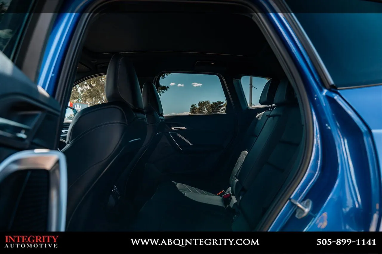 2025 BMW X1 28i - Photo 40