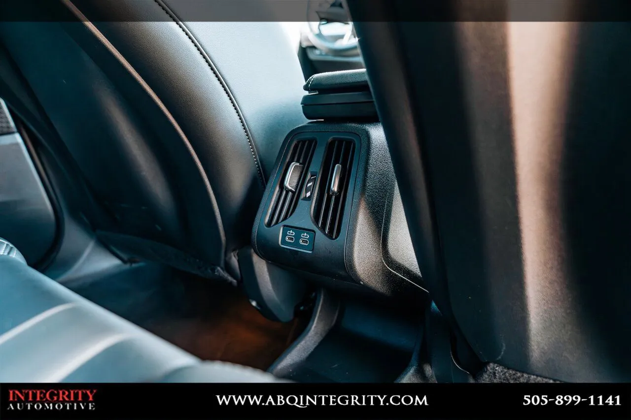 2025 BMW X1 28i - Photo 49