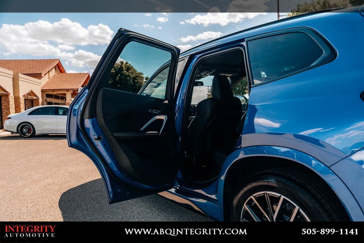 2025 BMW X1 28i - Photo 39
