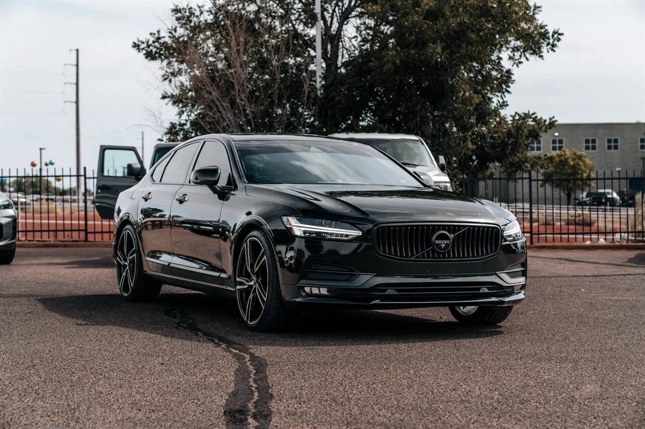 2017 Volvo S90 T6 Inscription AWD's photo