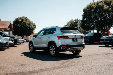 More photos of 2022 Volkswagen Taos 1.5T SE at Integrity Automotive, NM