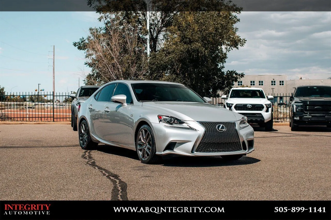 2015 Lexus IS 350 250's photo