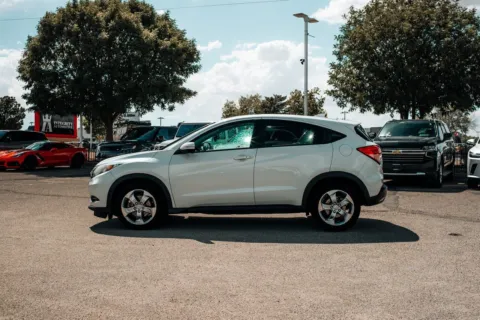 More photos of 2017 Honda HR-V EX at Integrity Automotive, NM
