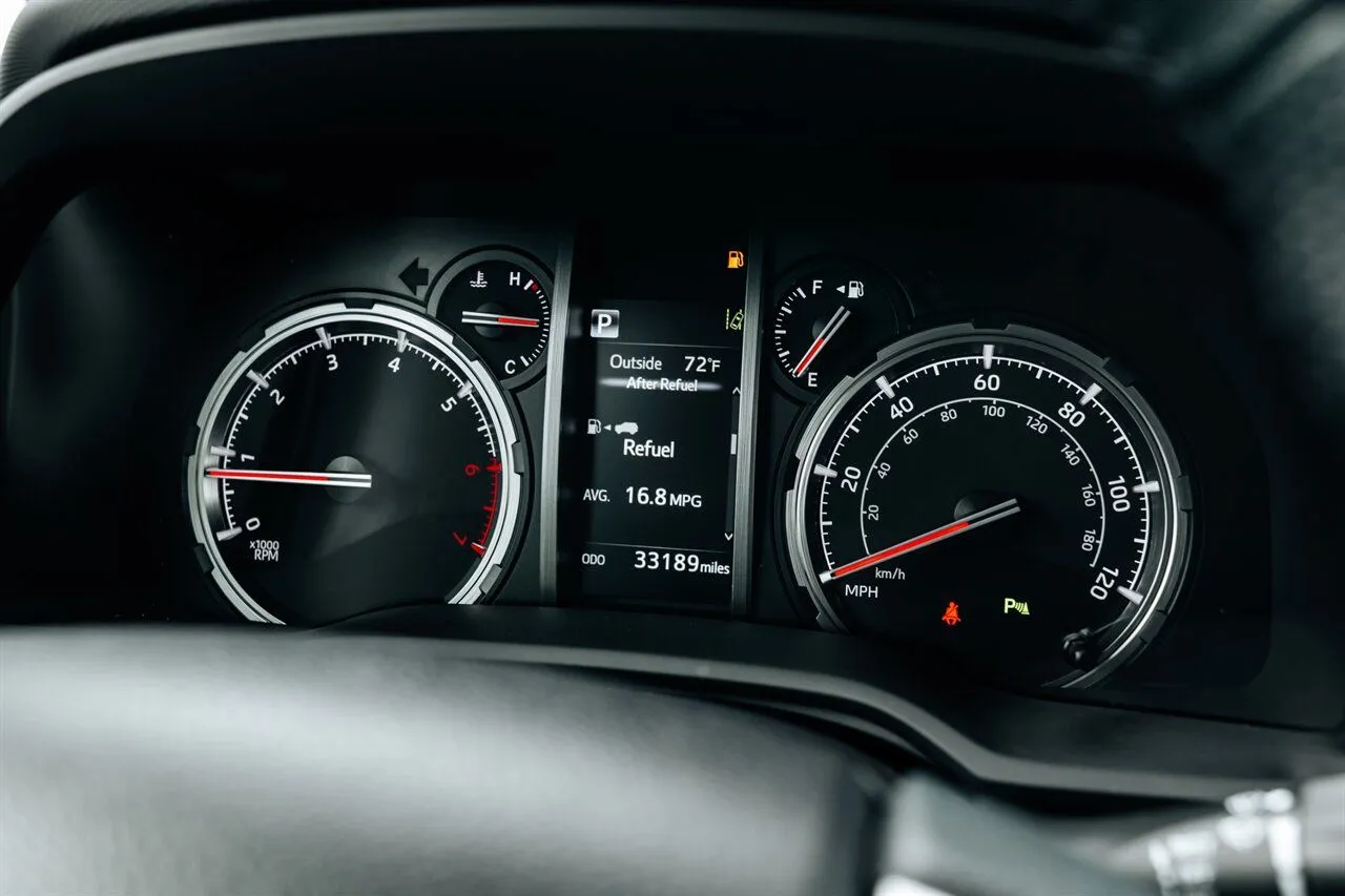 2024 Toyota 4Runner Limited - Photo 29