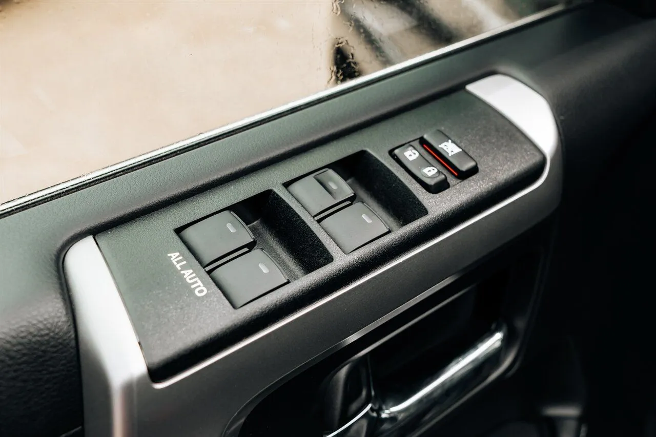 2024 Toyota 4Runner Limited - Photo 20