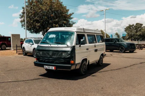 Another view of 1989 Volkswagen Vanagon GL Camper for sale in Albuquerque, NM at Integrity Automotive