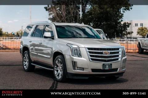 Silver 2016 Cadillac Escalade Luxury for sale in Albuquerque, NM