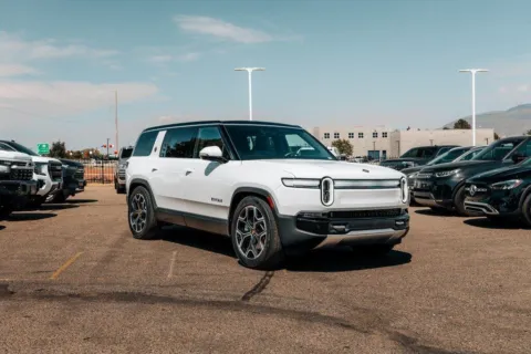 White 2025 Rivian R1S Adventure for sale in Albuquerque, NM