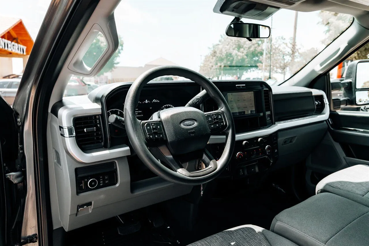 2025 Ford F-250 Super Duty XL - Photo 19