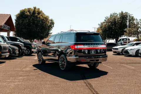 More photos of 2020 Lincoln Navigator Reserve at Integrity Automotive, NM
