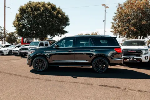 More photos of 2020 Lincoln Navigator Reserve at Integrity Automotive, NM