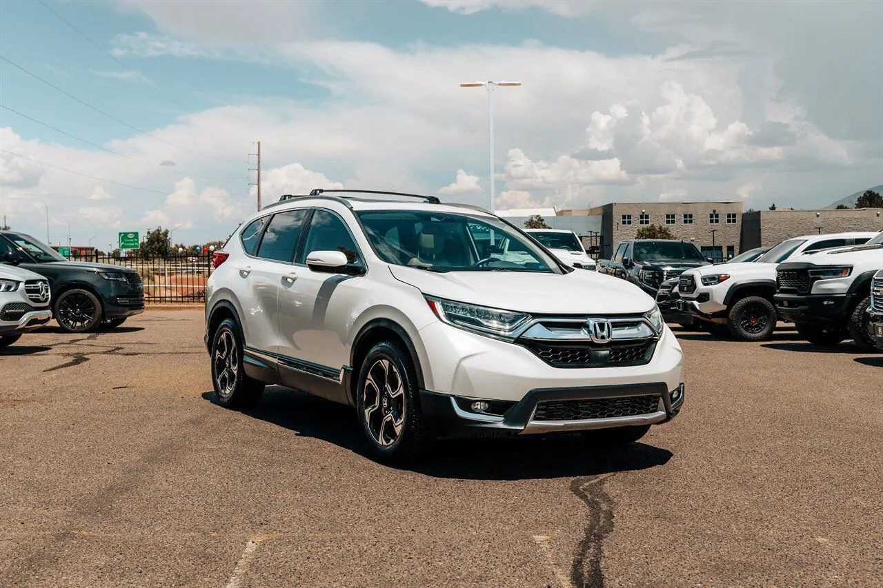 White 2017 Honda CR-V Touring for sale in Albuquerque, NM