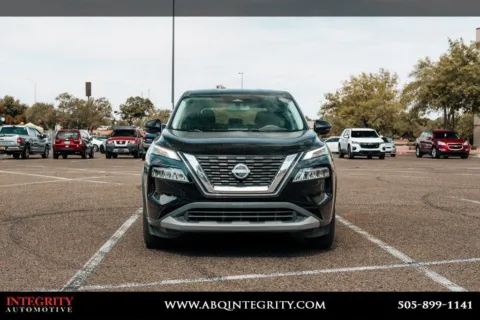 Photos of 2022 Nissan Rogue SV for sale in Albuquerque, NM at Integrity Automotive