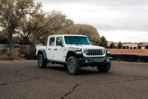 White 2025 Jeep Gladiator Rubicon for sale in Albuquerque, NM