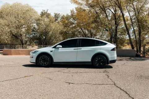More photos of 2022 Tesla Model X Plaid at Integrity Automotive, NM