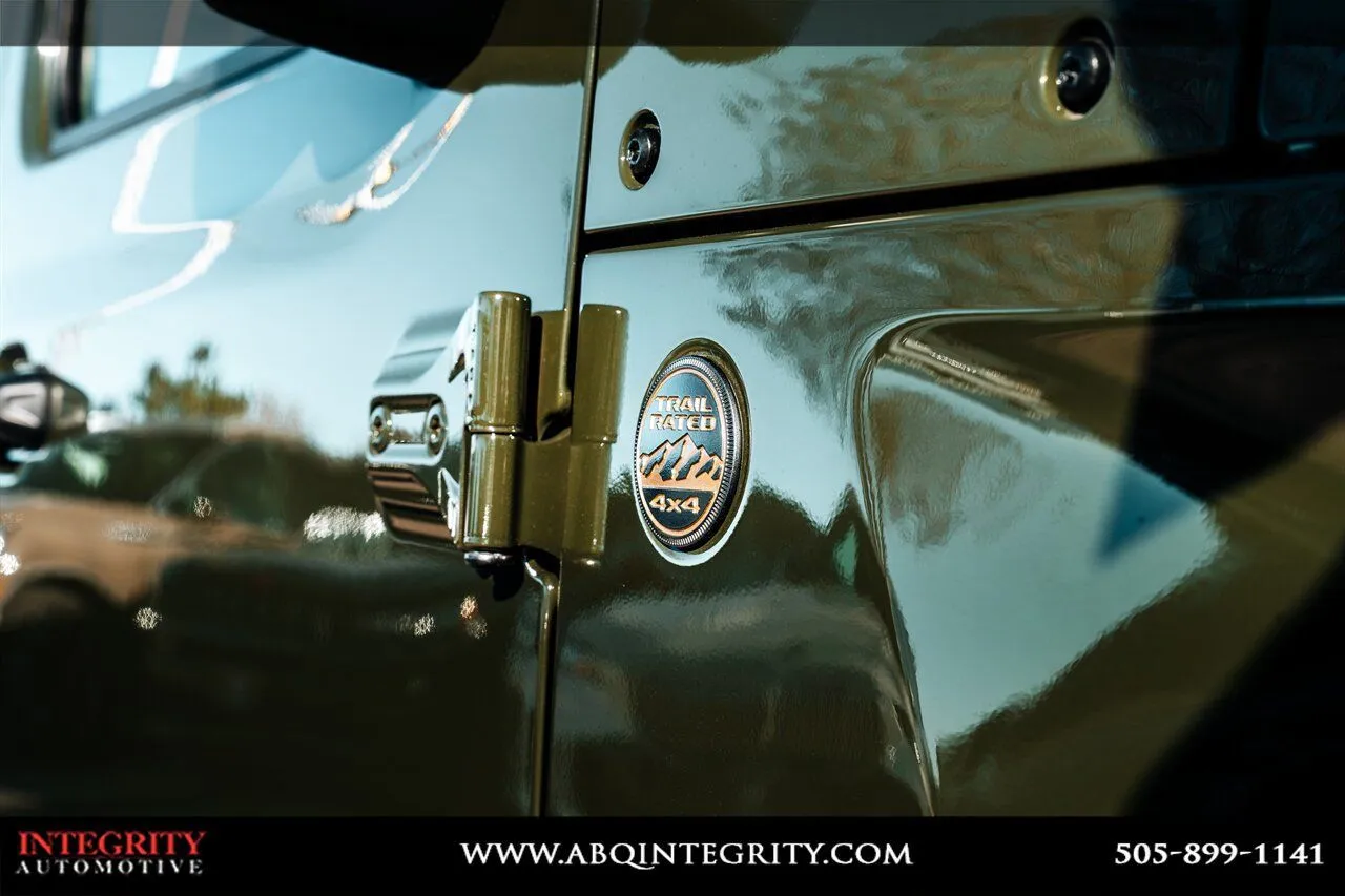 Jeep Wrangler photo 14